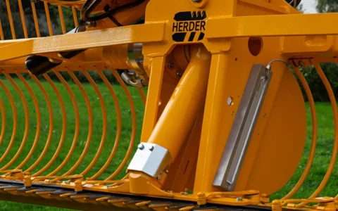 herder-fish-protector-mk01-ditch-maintenance