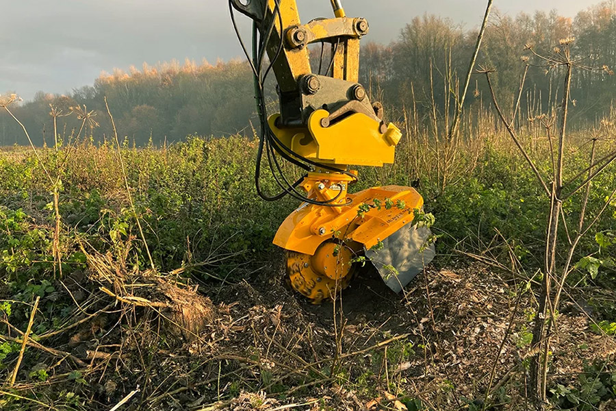 Herder SCE-630H on excavator