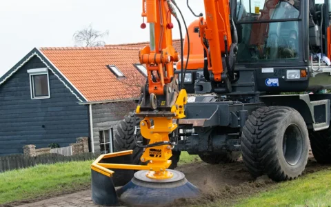 herder-weed-brusher-with-excavator